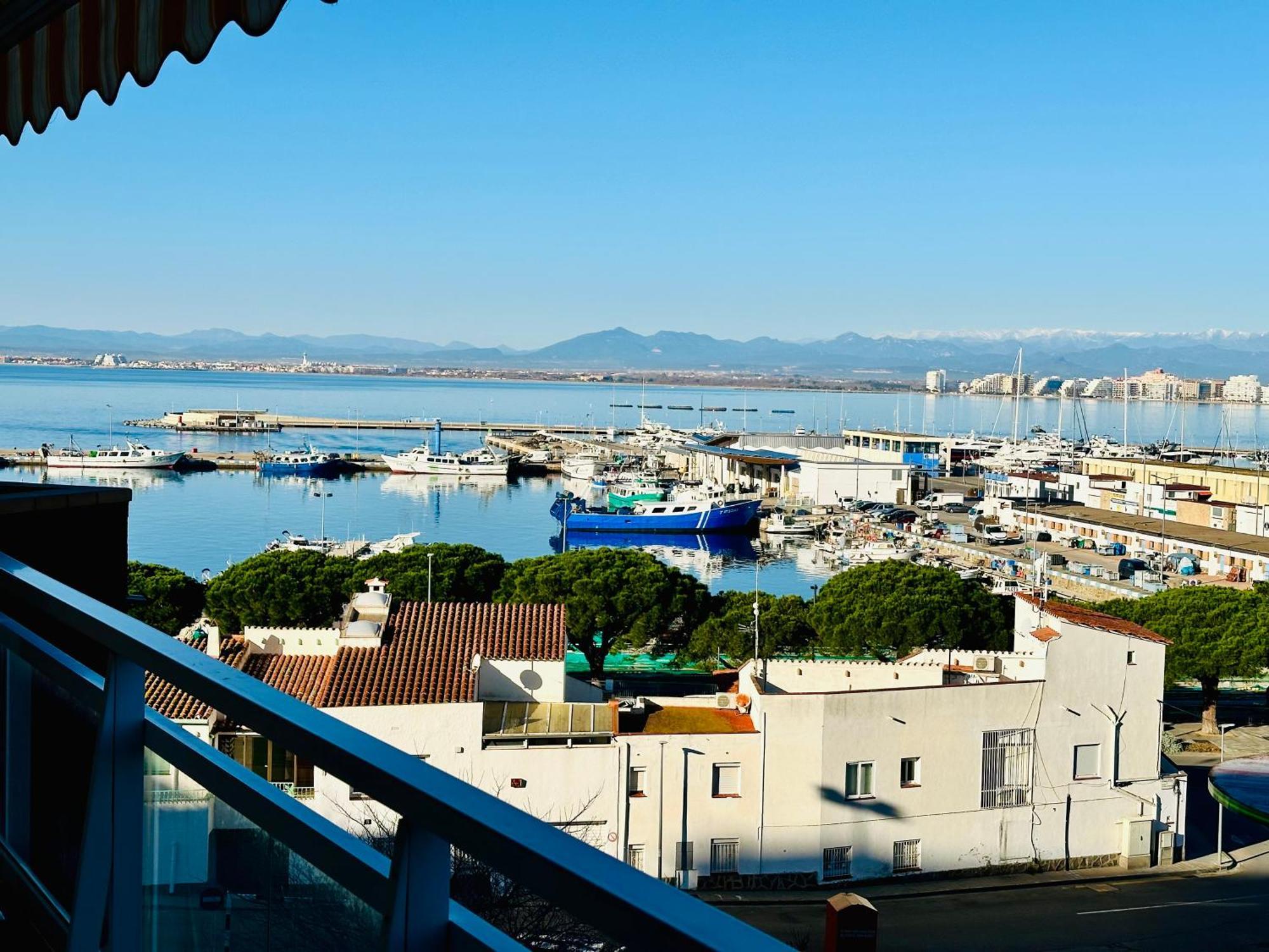 Global Immo 2079 Rocmar Apartman Roses Kültér fotó